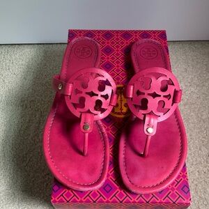 Pre loved dark fuscia miller sandals ! Please look at pics for wear and tear !